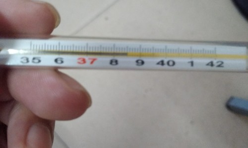 关节性风湿病怎么治疗-关节性风湿病症状网-分享风湿性的关节炎是什么症状，关节性风湿病症状表现知识库